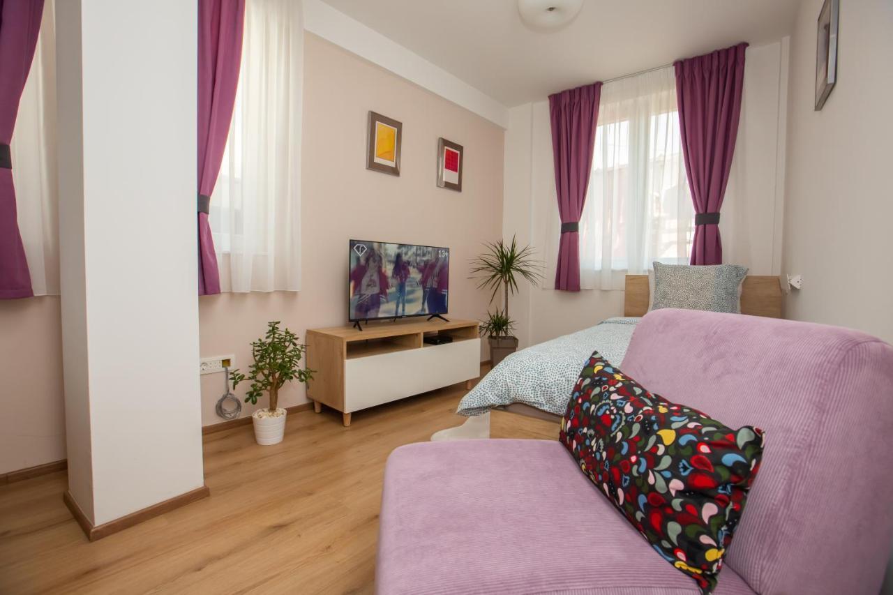 Charming Apartment In Shtip'S Downtown Štip Exterior foto